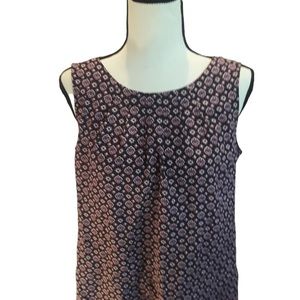 Loft Crewneck Sleeveless Pullover Top